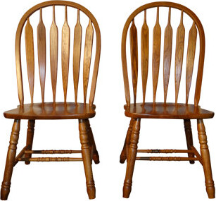 Rosalind Wheeler Damarrea Solid Oak Chair