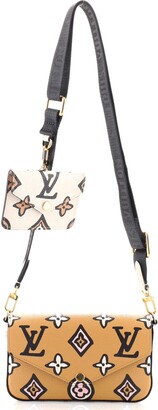 Louis Vuitton Limited Edition Giant Monogram Canvas Wild At Heart