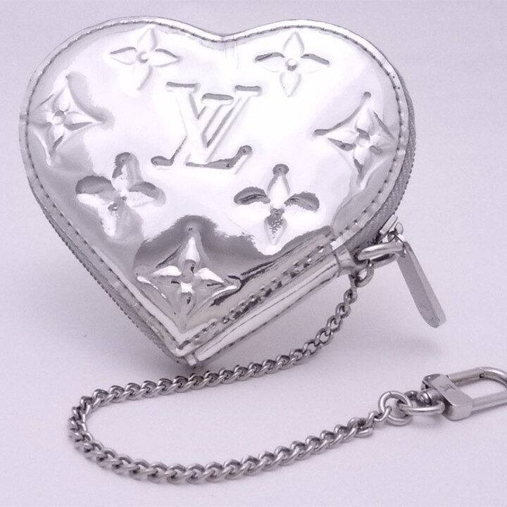 Louis Vuitton 2008 pre-owned Heart Coin Purse - Farfetch