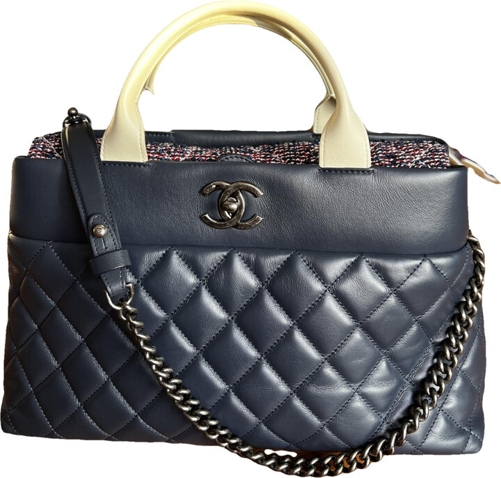 Portobello Louis Vuitton Bags - Vestiaire Collective