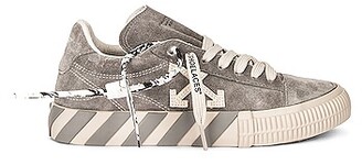 Off-White Low Vulcanized Leather Sneaker in Grey