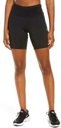 black nike shorts with pockets