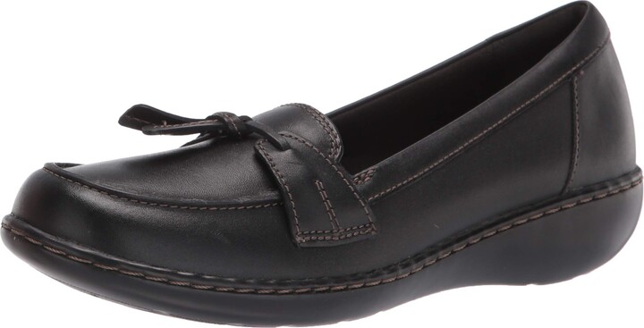 clarks burgundy patent bag