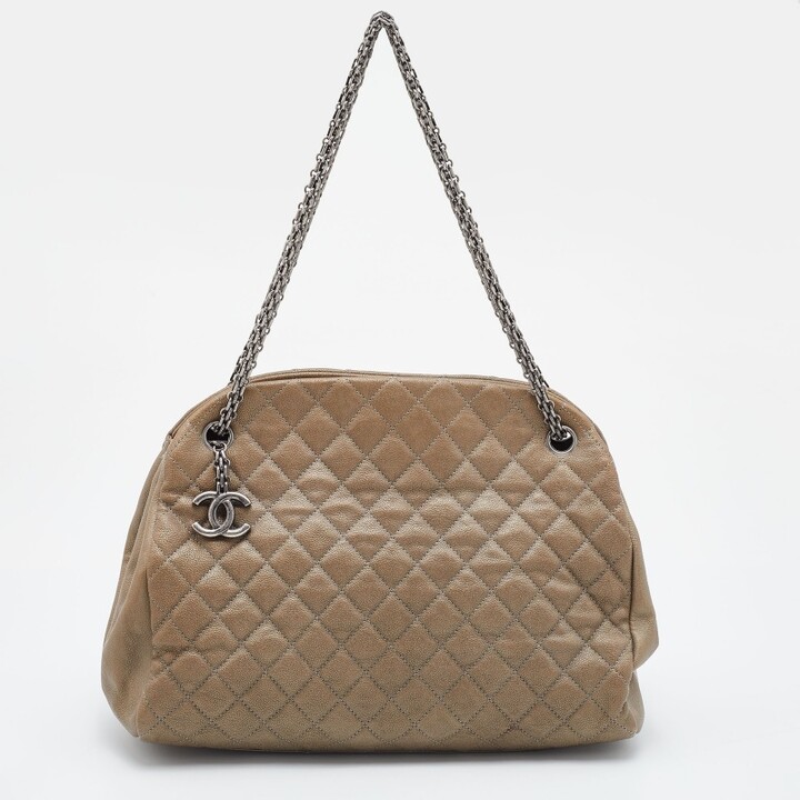 Chanel Black Matte Leather Large Luxe Ligne Bowler Bag Chanel
