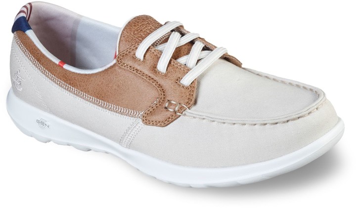 skechers on the go playa