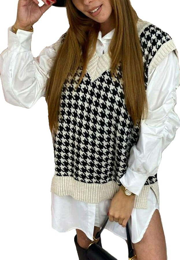 dogtooth v neck jumper
