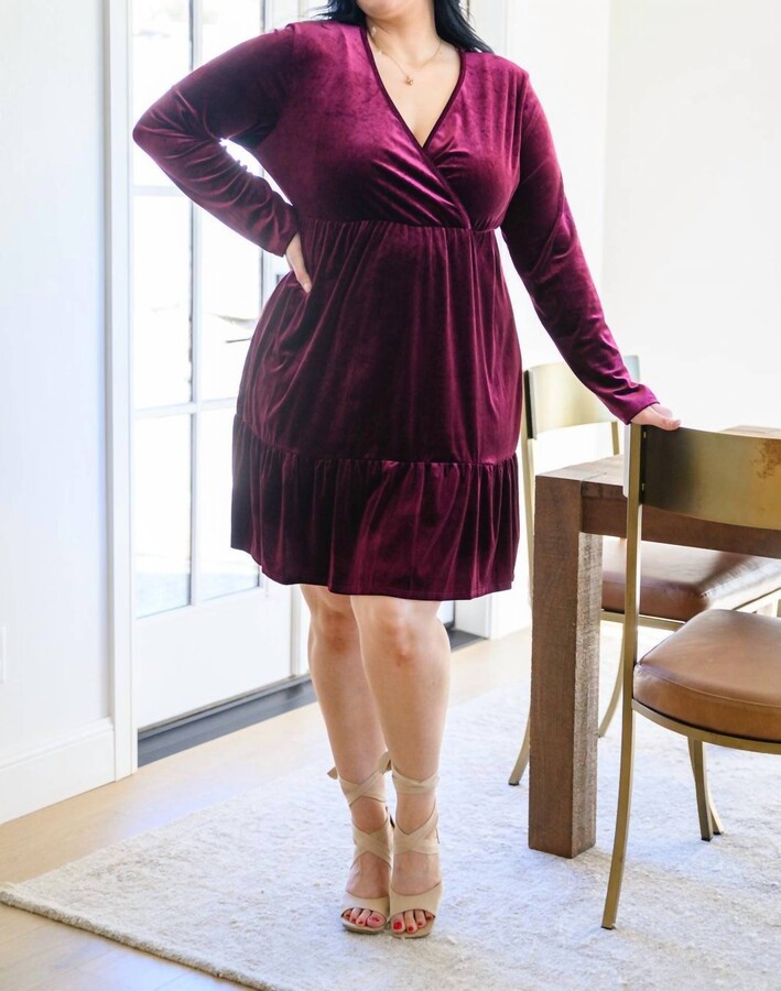 Ave Shops Jentsyn Velvet V-Neck Dress In Wine