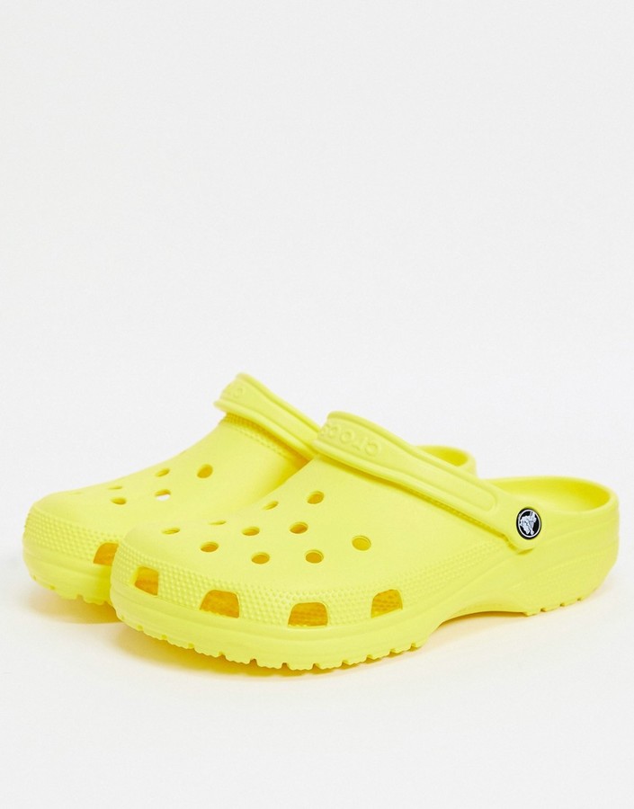yellow crocs mens