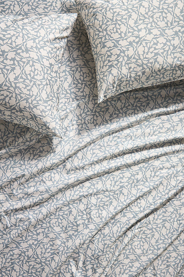 McKenzie Parrott Organic Cotton Sateen Floral Printed Sheet Set - Thumbnail 2