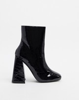 new look pointed block heeled boots in black croc