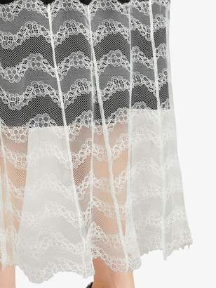 Burberry Gathered-sleeve Geometric Lace Dress