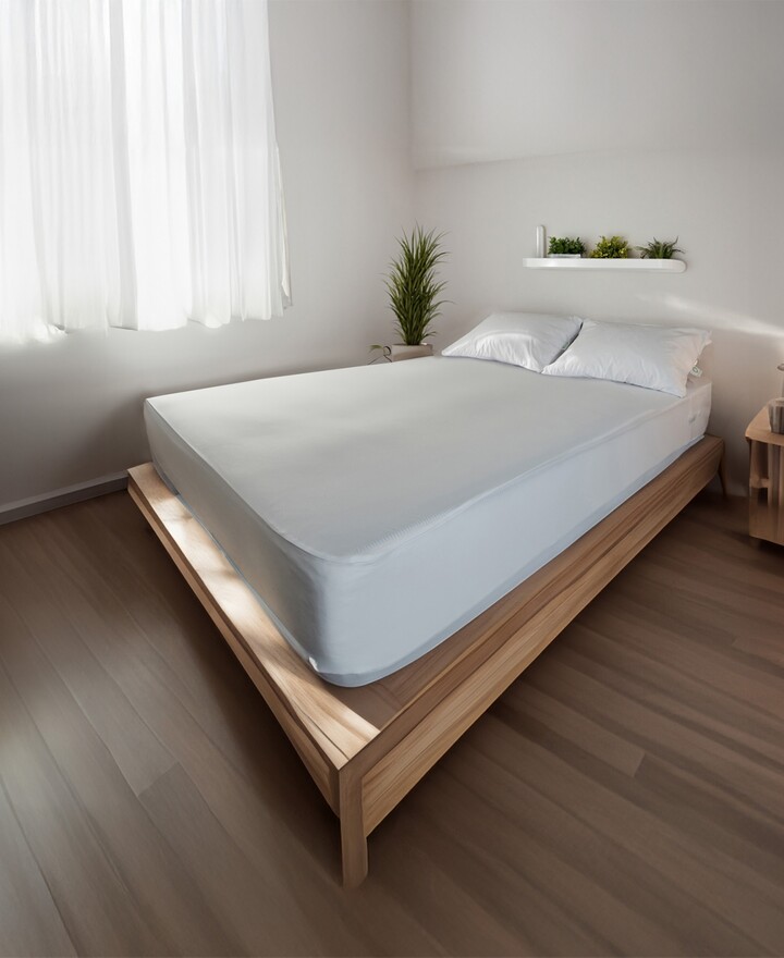 CleanBrands Pro Max Zippered Mattress Encasement, King