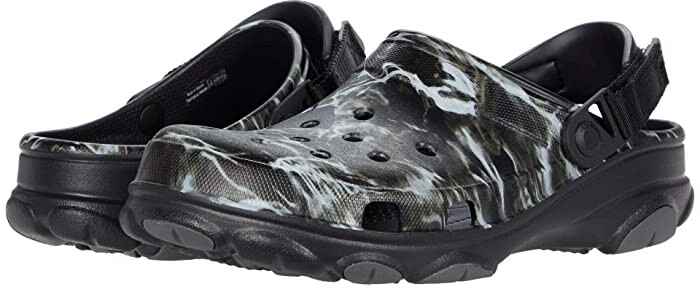 mossy oak crocs mens