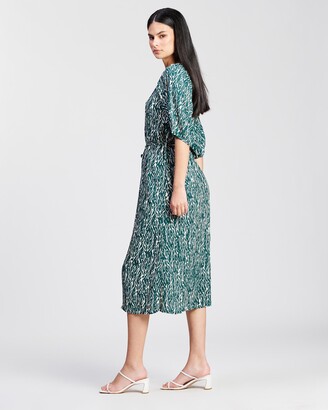 Vero Moda Women's Green Midi Dresses - Pilou 2-4 Calf-Length Shirt Dress - Size One Size, XS at The Iconic