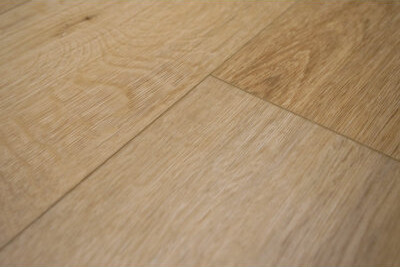 Majesta Top Shelf - 7" X 48" X 5Mm Oak Luxury Vinyl Tile