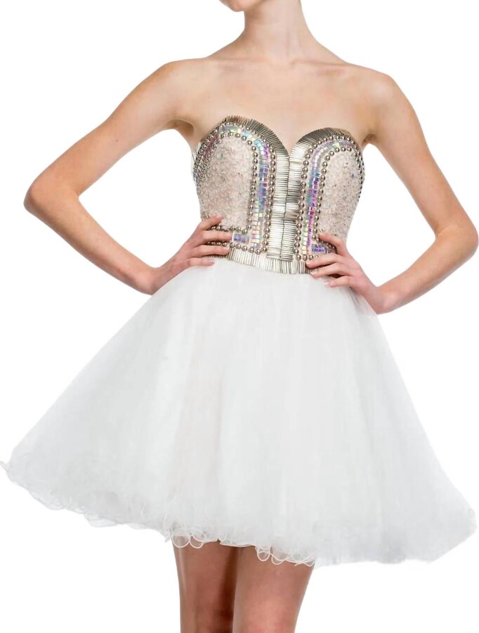 Tulle Strapless Prom Dress In Ivory