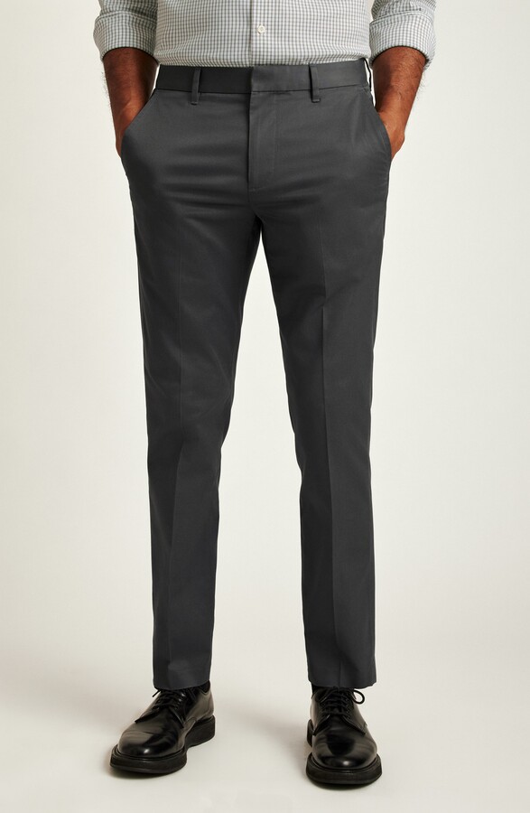 Weekday Warrior Slim Fit Flat Front Pants