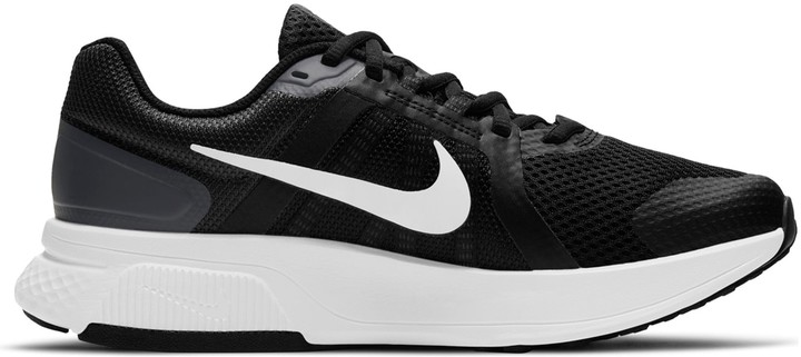 nike running shoes for women black and white