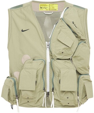 nike utility vest