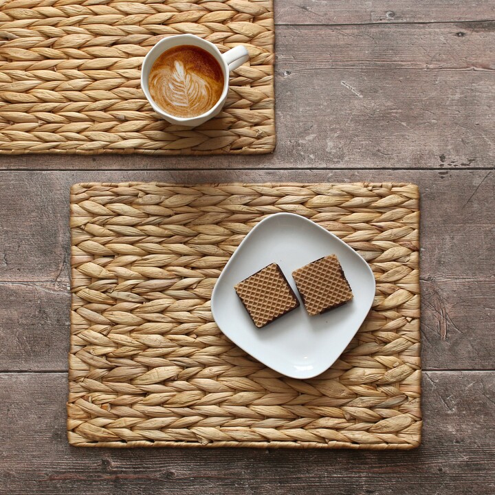 Dunelm Set of 2 Rectangle Water Hyacinth Placemats Natural ShopStyle
