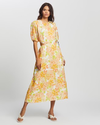 maxi dress iconic