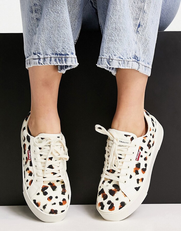 levis womens trainers