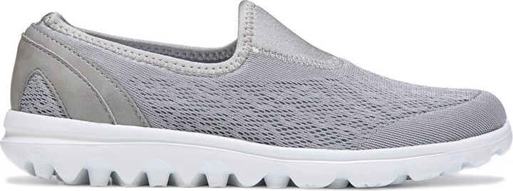 Women's Travelactiv Slip On Sneakers