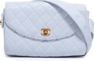 white chanel purse