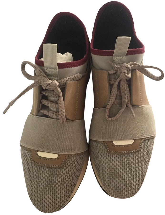 khaki balenciaga runners