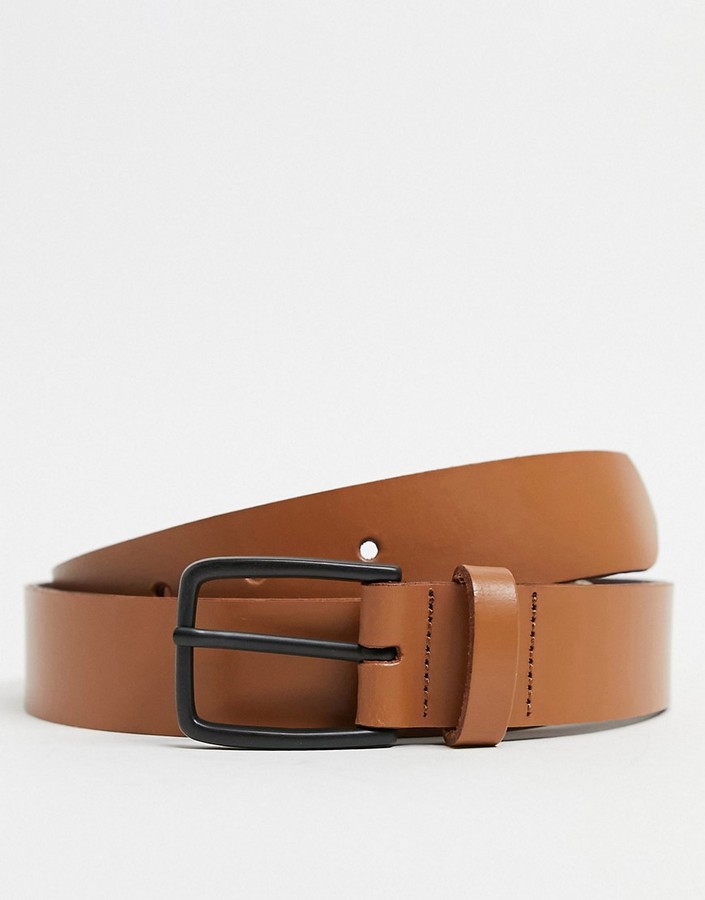 light tan leather belt