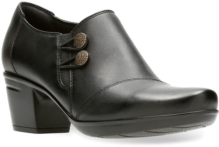clarks emslie warren women's ankle boots