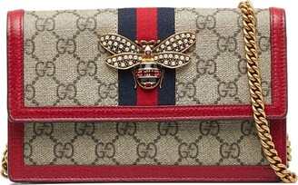 gucci bag with bee clasp