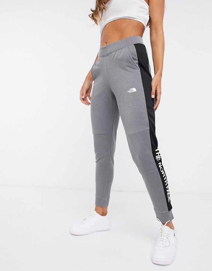 the north face tnl joggers in black