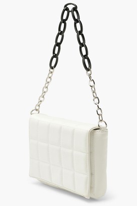 boohoo PU Quilted Cross Body Bag With Chunky Chain