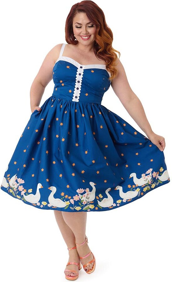 Unique Vintage Plus Size 1950s Sleeveless Swing Dress