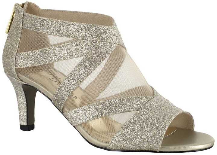 wide width gold flats