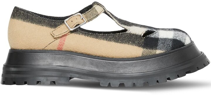 burberry t strap shoes