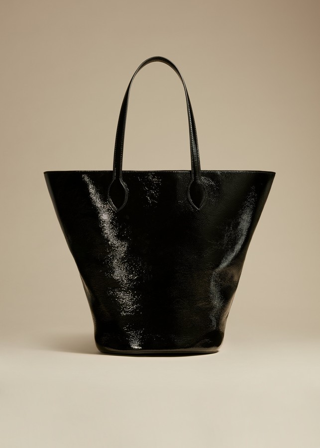 black tote bag with zip