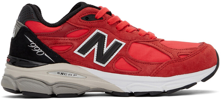 new balance women's red sneakers