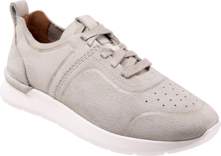 SoftWalk Stella Sneaker