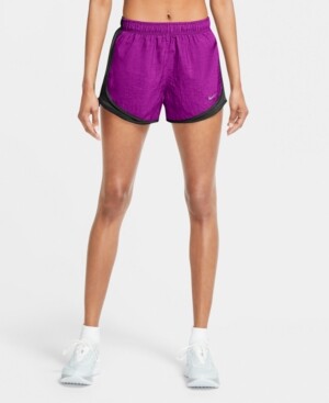 purple nike shorts outfit