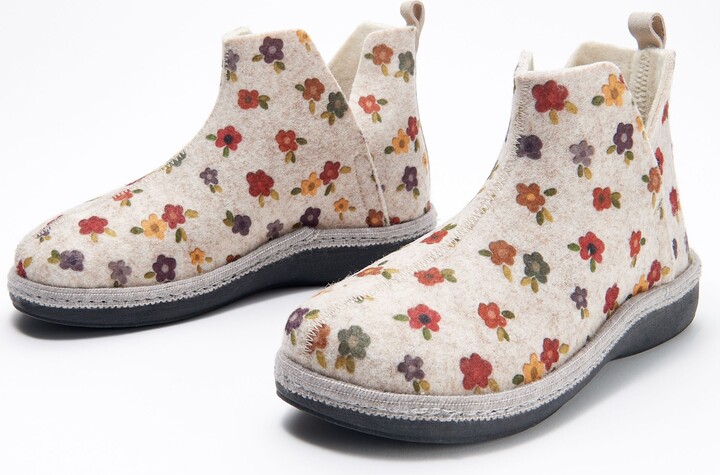 Unity in Diversity Wool Slipper Booties - Palma