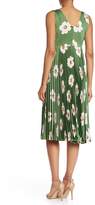 Thumbnail for your product : Maggy London Twisted Front Floral Print Pleated Dress
