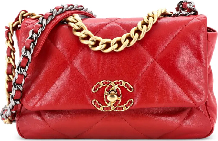 Chanel Pre Owned 19 Flap Bag Quilted Leather Medium crossbody bag