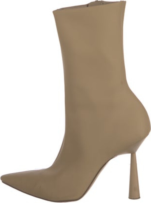 GIA/RHW Leather Ankle Sock Boots Neutrals Semi-Pointed Toes Concealed Zip Closure at Sides Unfortunately, due to restrictions, this item may not be eligible for shipping in all areas.