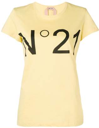 No.21 logo print T-shirt