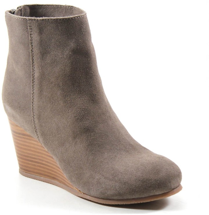diba bindi wedge bootie
