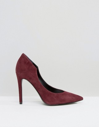 KENDALL + KYLIE Burgundy Suede Court Shoe