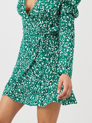 Missguided Missgudied Puff Sleeve Ruffle Hem Wrap Leopard Tea Dress - Green