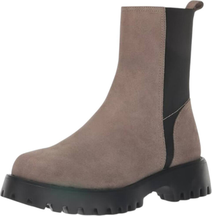 VANELi Women's Zalika Booties In Taupe Suede